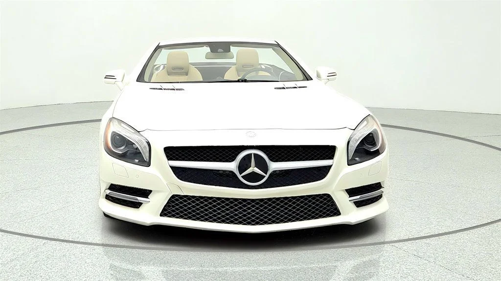Used 2015 designo Diamond White Metallic Mercedes-Benz SL 400 2dr Roadster SL400 w/ Premium I Pkg & Magic SKY Control image 2