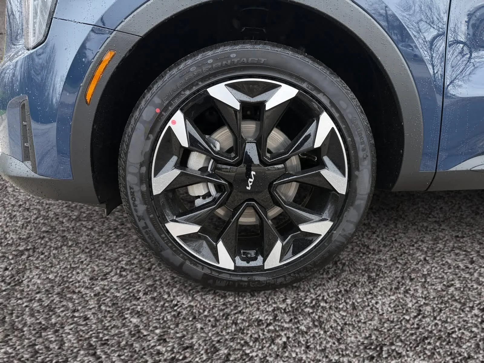 New 2026 Midnight Lake Blue Kia EX image 14