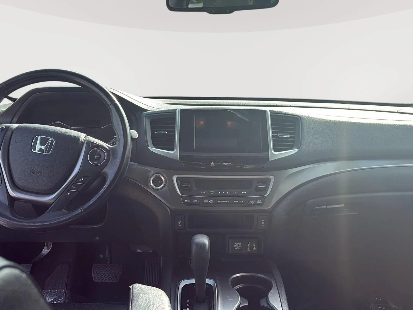 Used 2018 BLACK Honda EX-L AWD image 15