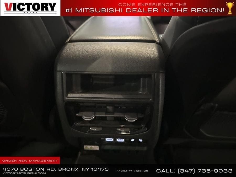 Used 2023 Black Jeep Limited image 23
