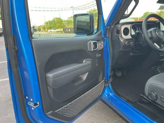 New 2026 Hydro Blue Pearlcoat Jeep Sport S image 5