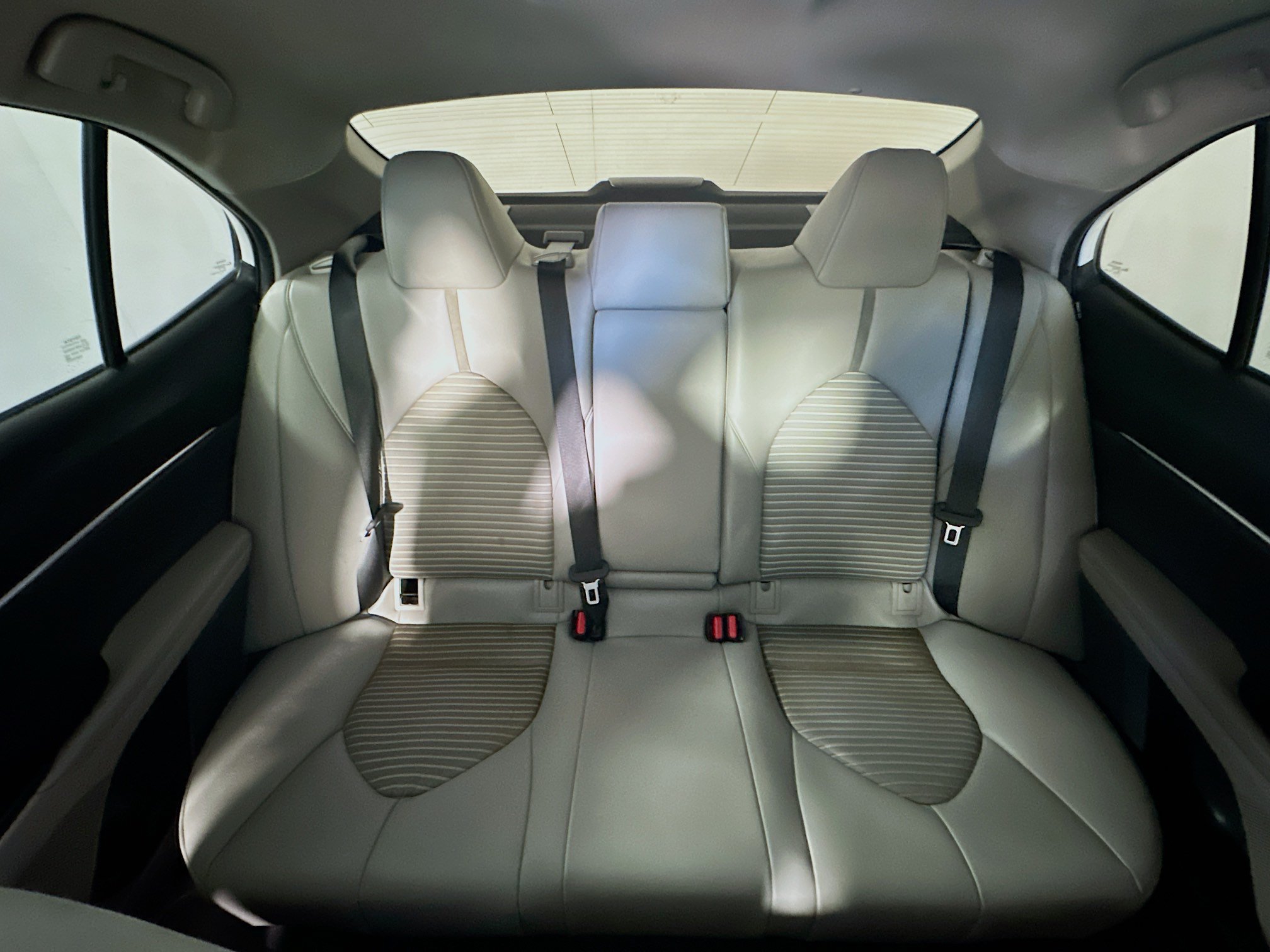 Used 2020 Super White Toyota SE image 29
