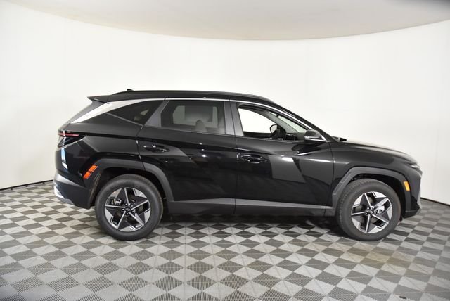 New 2026 Black Hyundai SEL Premium AWD image 11