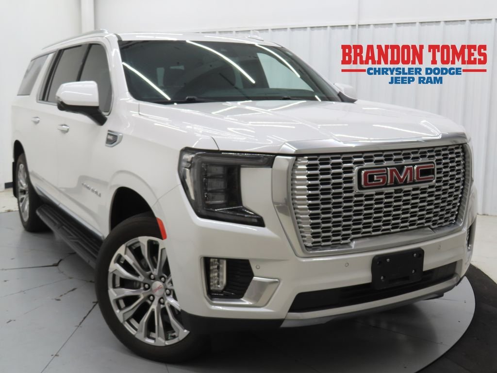 Used 2023 White GMC Denali image 1