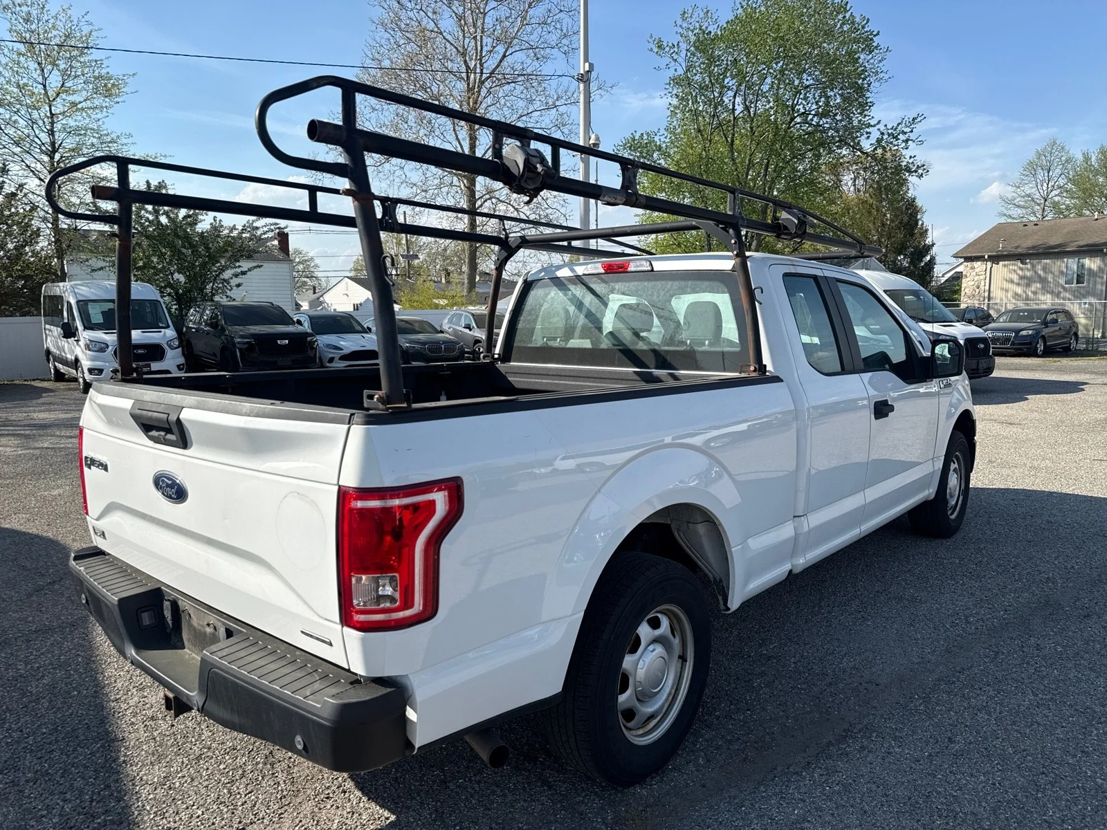 Used 2016 Oxford White Ford XL 2wd super cab 145