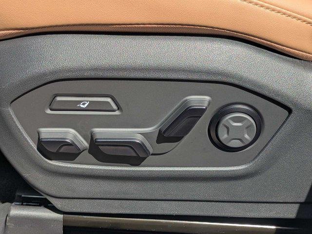 New 2027 White Hyundai Calligraphy image 21