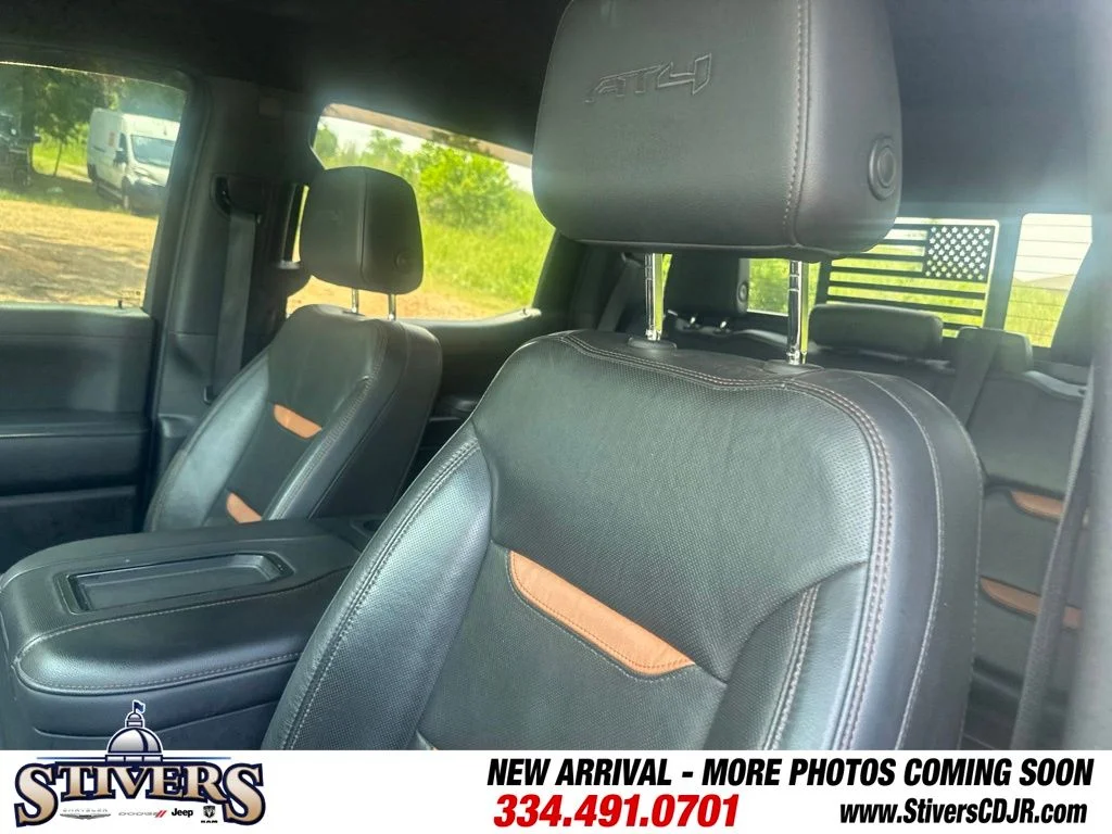 Used 2020 Blue GMC AT4 image 11