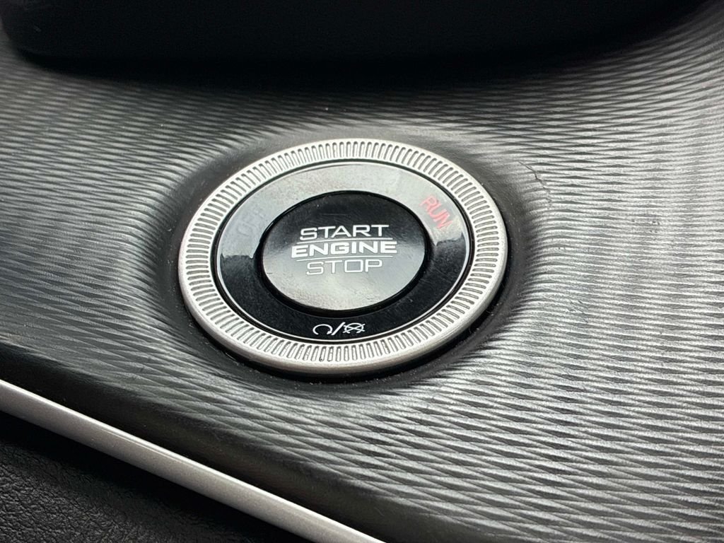 Used 2024 Black Jeep Altitude X image 28