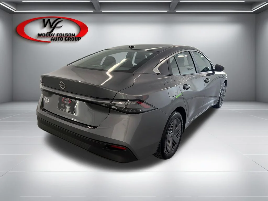 New 2027 Gun Metallic Nissan S image 6