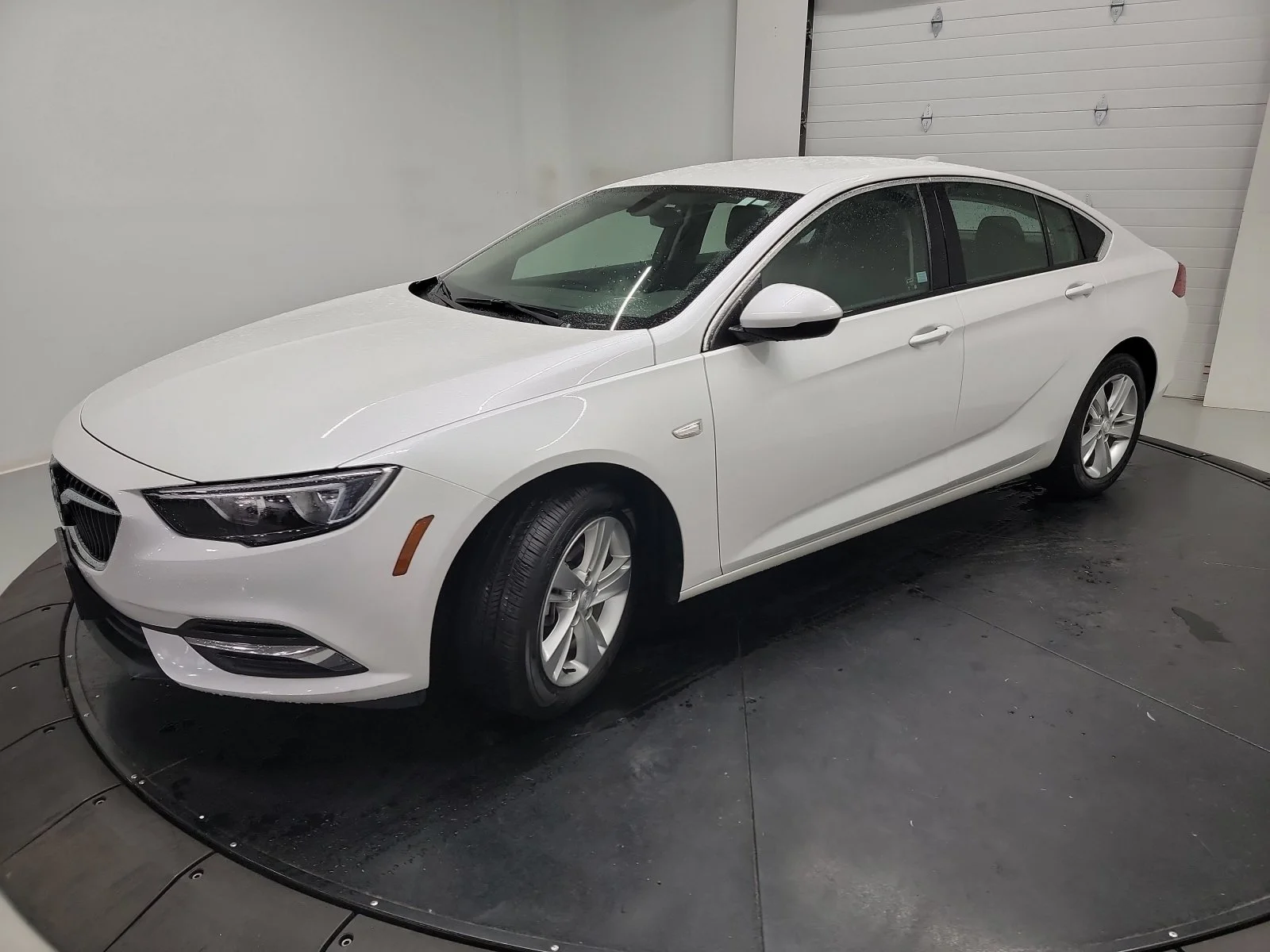 Used 2019 White Frost Tricoat Buick Preferred image 3