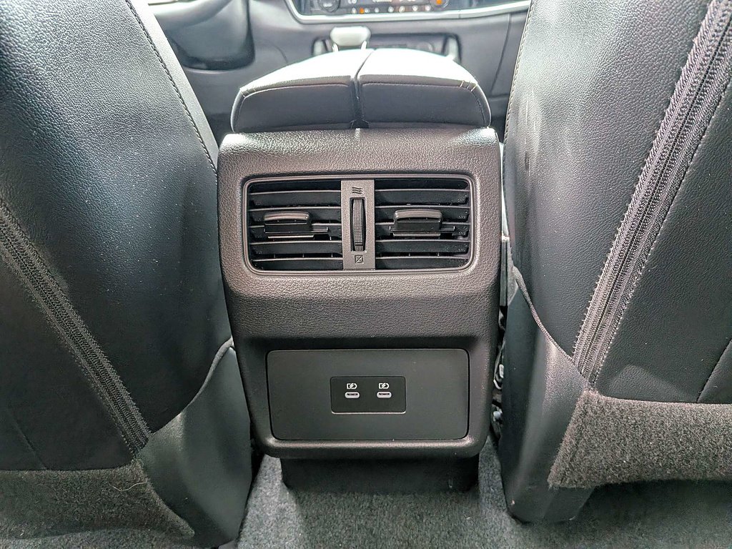 2026 Nissan Rogue SL - Photo 16