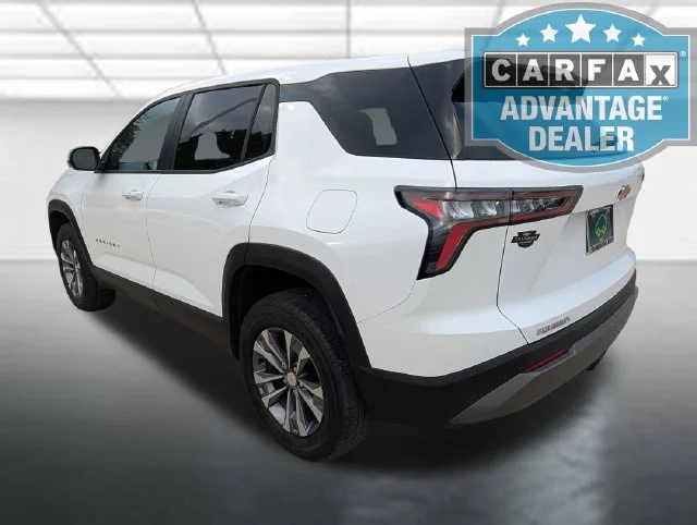 Used 2026 Summit White Chevrolet LT image 2