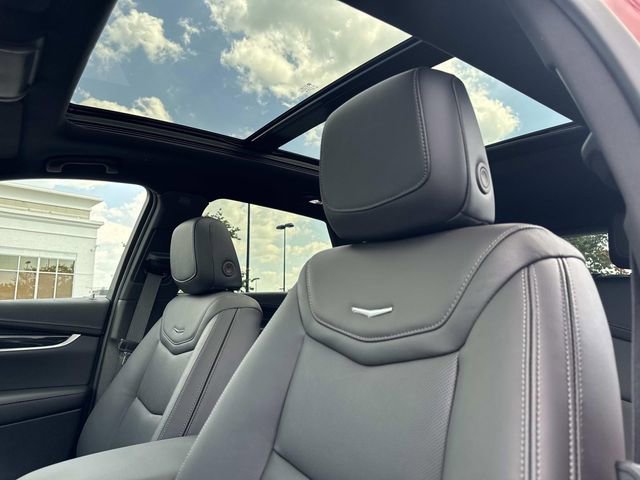 2026 Cadillac XT5 Premium Luxury - Photo 18