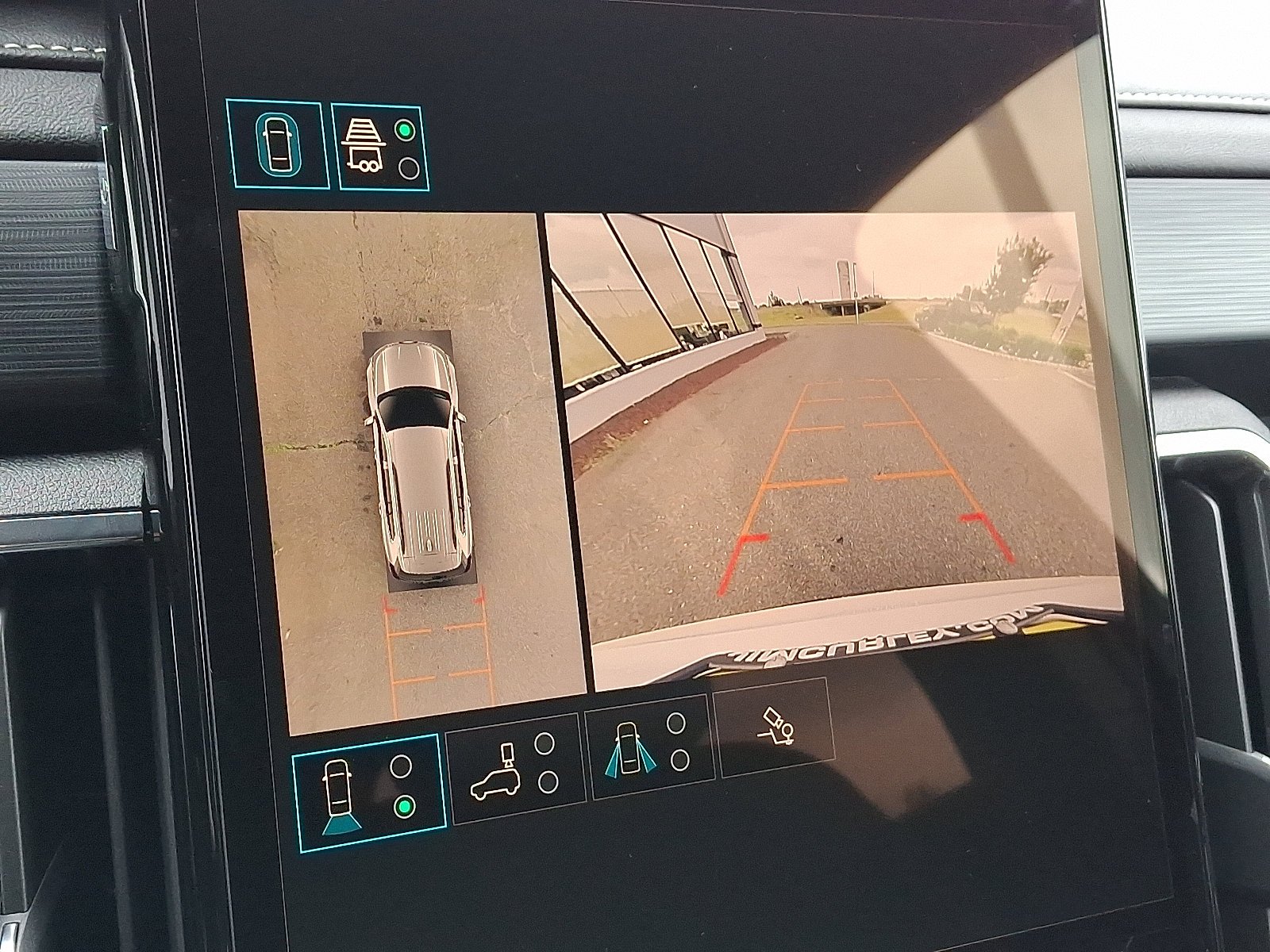 2026 GMC Acadia Elevation - Photo 11