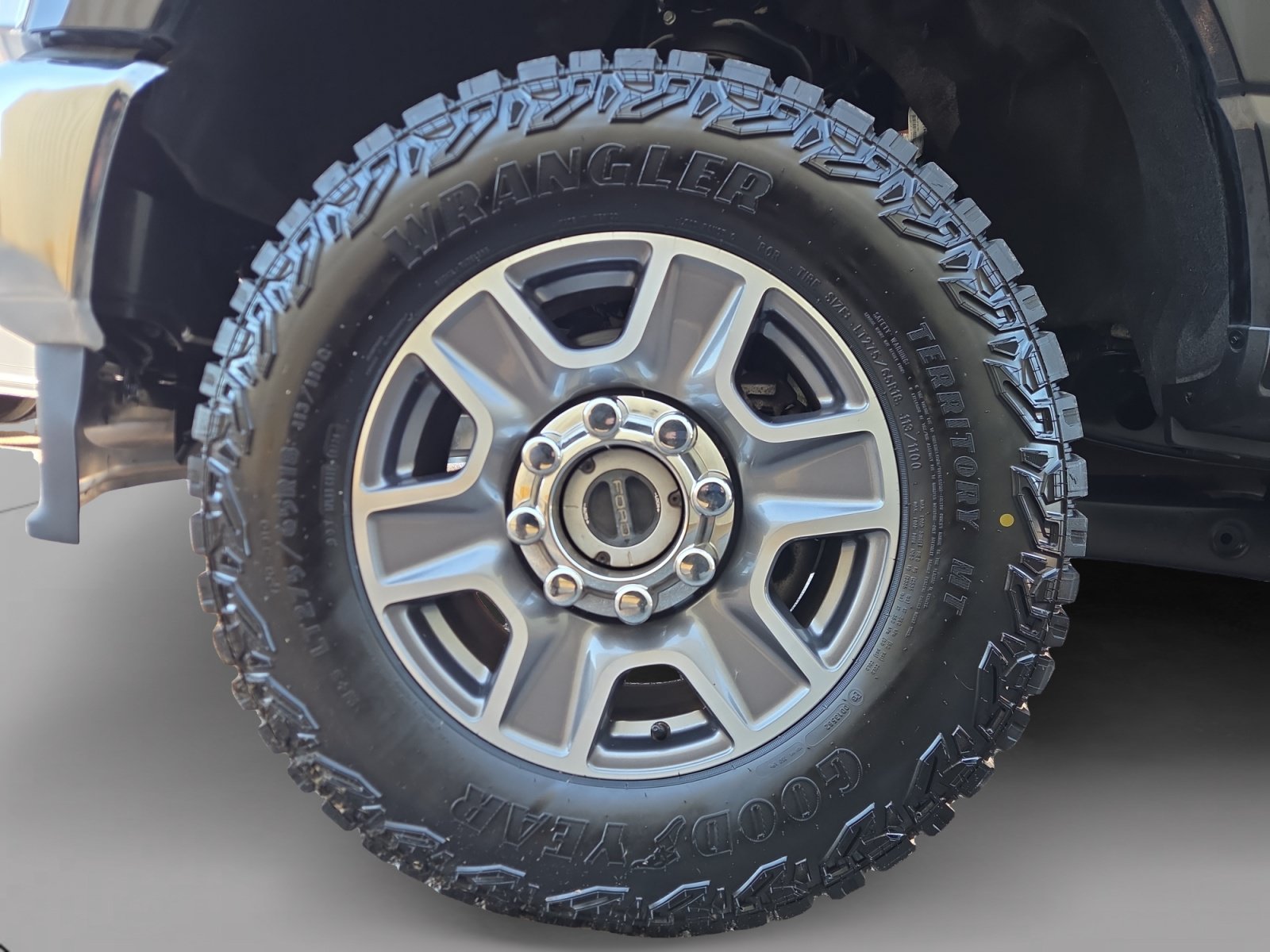 2025 Ford F-250 Super Duty XLT - Photo 14