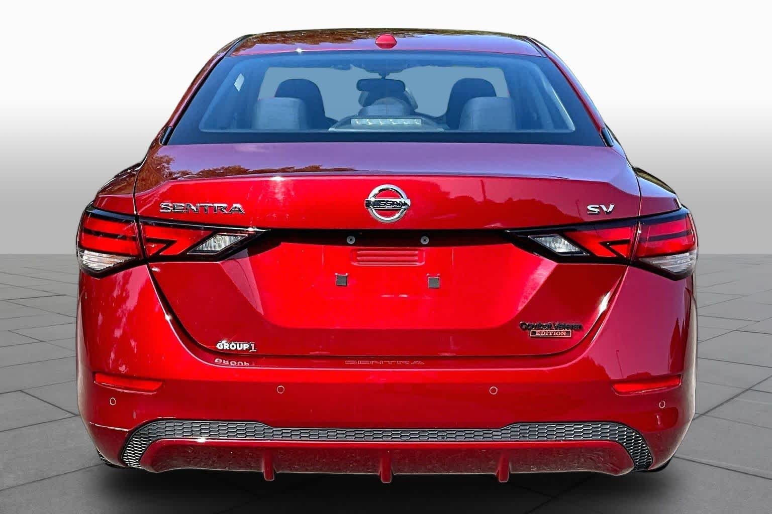 Used 2020 Scarlet Ember Tintcoat Nissan SV image 5