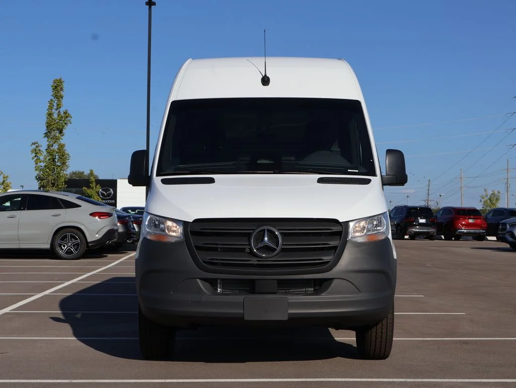 New 2026 White Mercedes-Benz Cargo 170 WB image 2