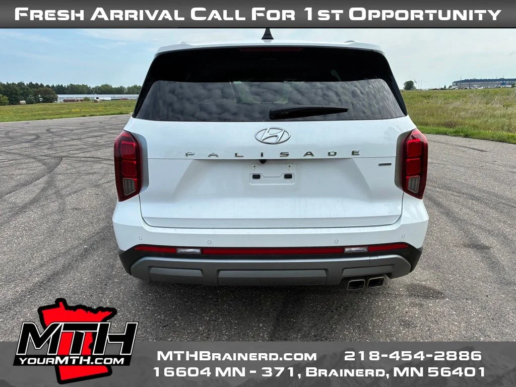 Certified Used 2025 White Hyundai SEL image 6
