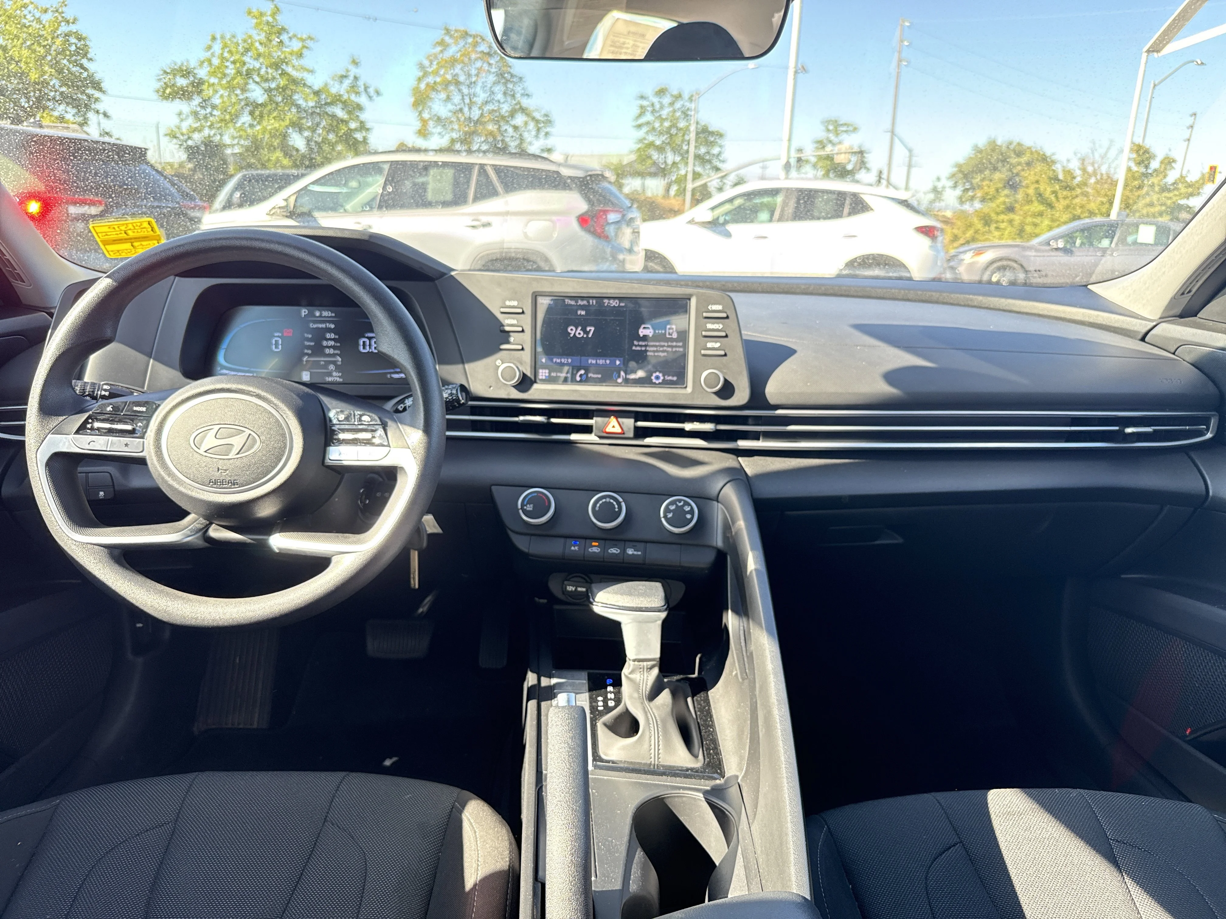 Used 2025 Fluid Metal Hyundai SE image 14
