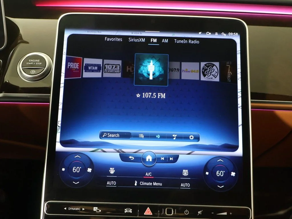 Used 2023 White Mercedes-Benz S 500 image 52