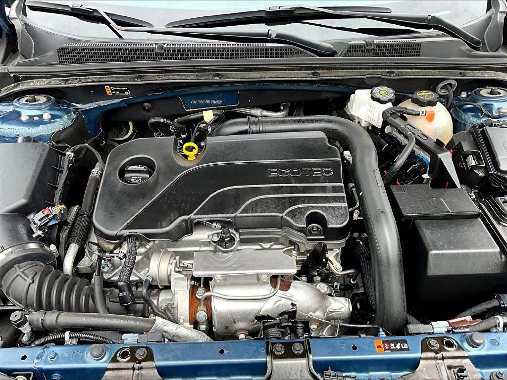 Used 2024 Blue Chevrolet LT image 30