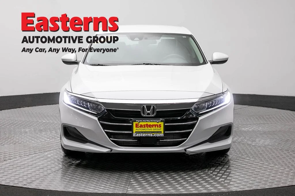 Used 2021 White Honda LX image 2