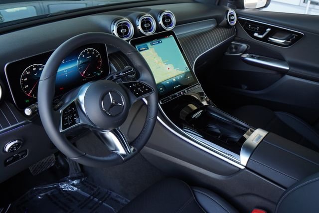 New 2026 Graphite Grey Metallic Mercedes-Benz GLC 300 image 2