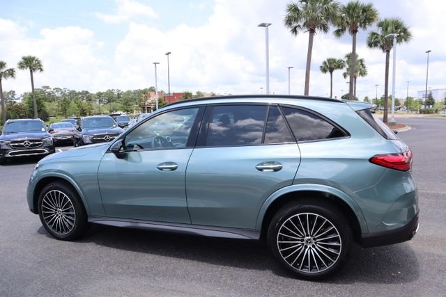 Certified Used 2026 Verde Silver Metallic Mercedes-Benz GLC 300 image 5