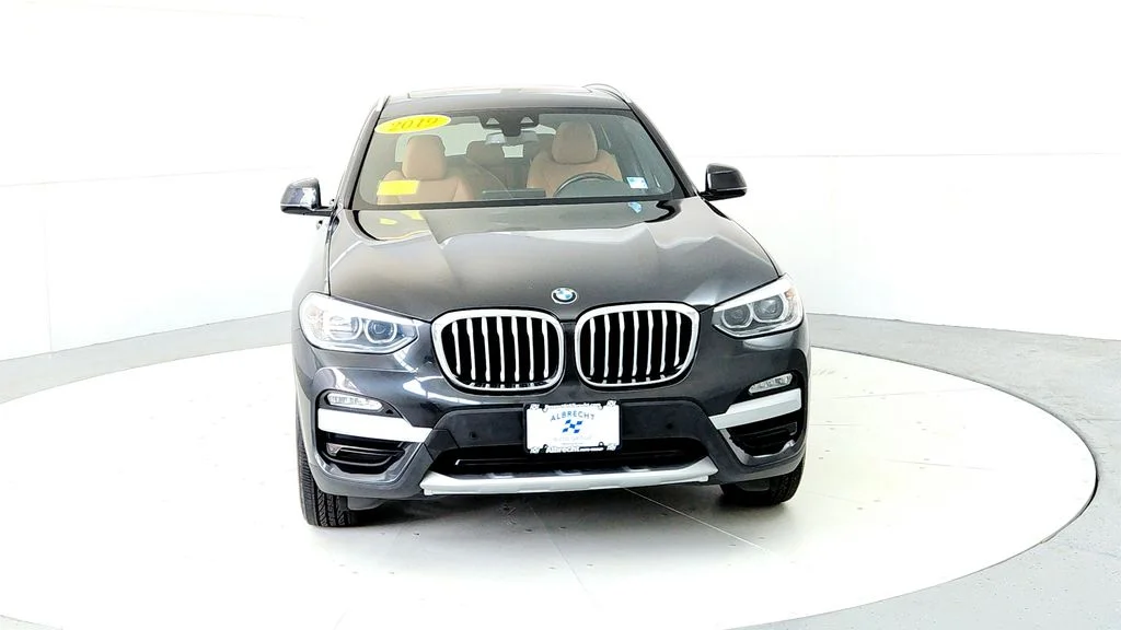 Used 2019 Gray BMW xDrive30i image 8