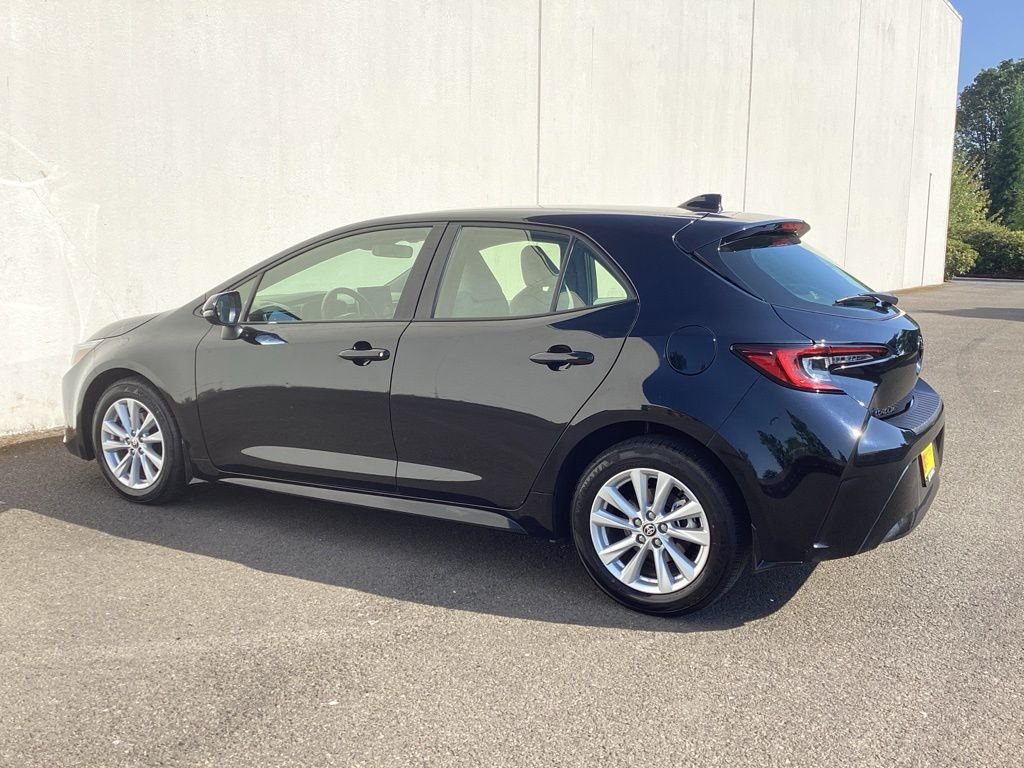 Used 2025 Black Toyota SE image 9