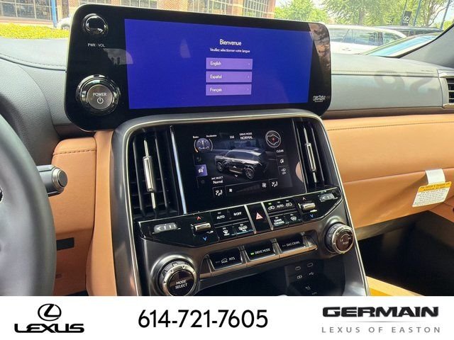 New 2026 Eminent White Pearl Lexus LX 700h LUXURY image 24