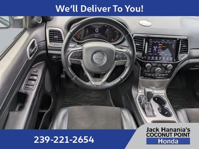 Used 2020 Silver Jeep Altitude image 17