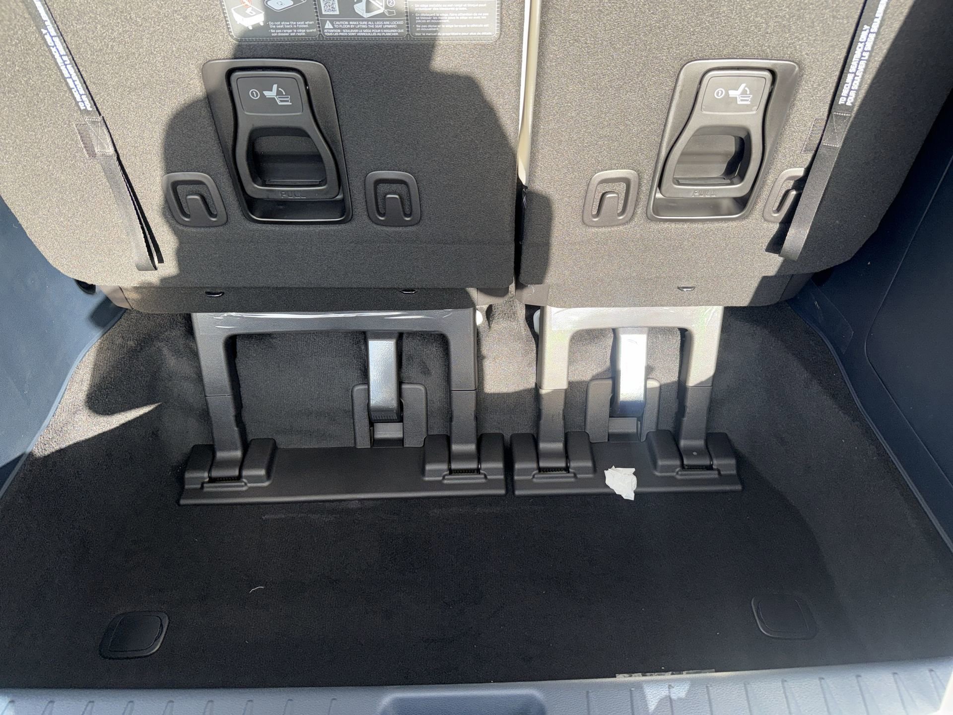 New 2026 Snow White Pearl Kia EX image 8
