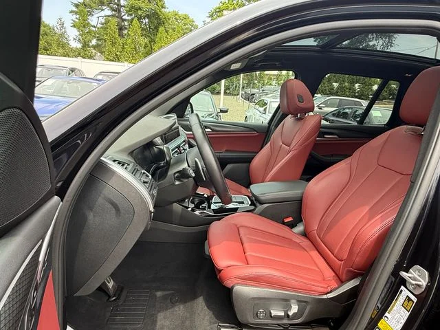 Used 2023 Carbon Black Metallic BMW xDrive30i image 19