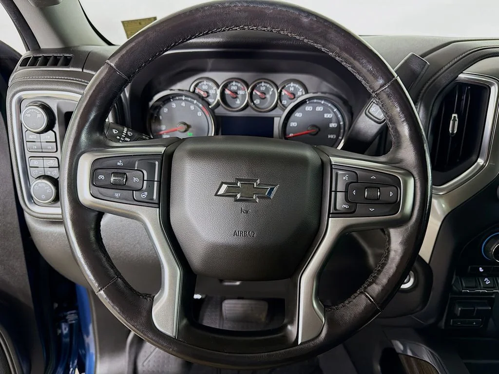 Used 2019 Blue Chevrolet LT Trail Boss image 13