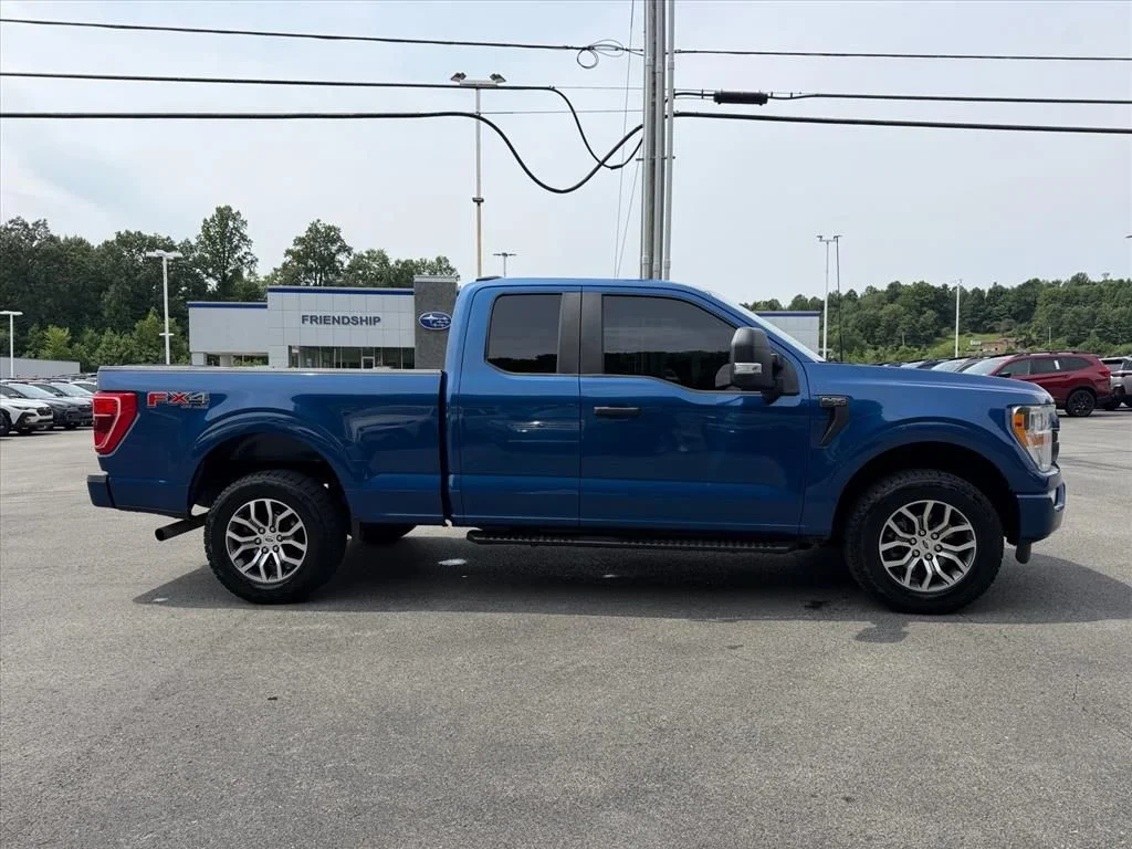 Used 2022 Blue Ford XL image 14