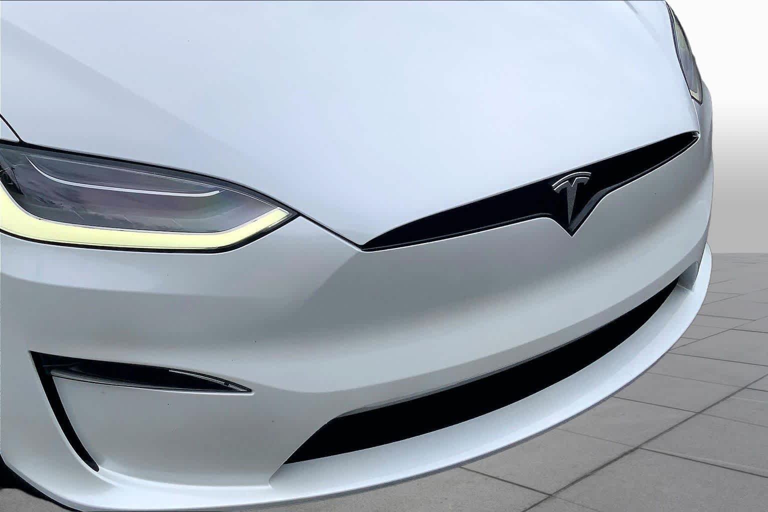 Used 2023 Pearl White Multi Tesla  image 29