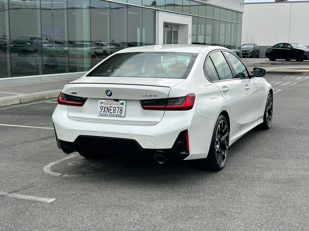 Used 2026 Mineral White Metallic BMW 330i xDrive image 5