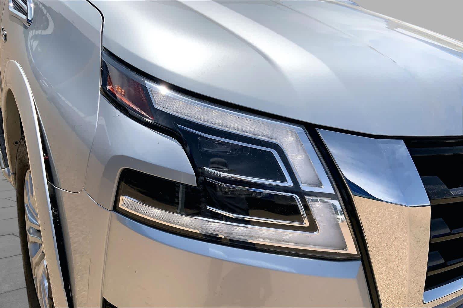Used 2022 Brilliant Silver Metallic Nissan SV image 54