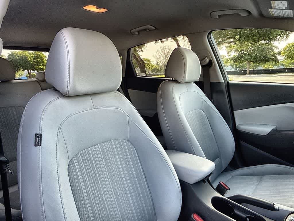 Used 2023 Cyber Silver Hyundai SEL image 27