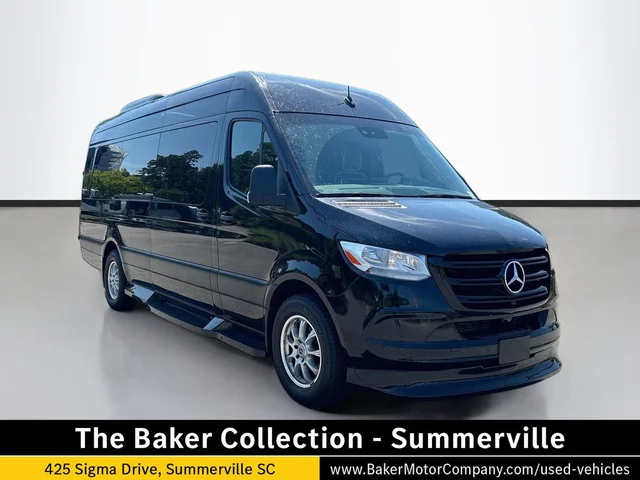2022 Mercedes-Benz Sprinter 3500 Cargo 170 WB