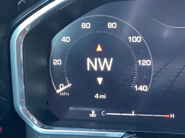 New 2026 Summit White GMC SLE image 19