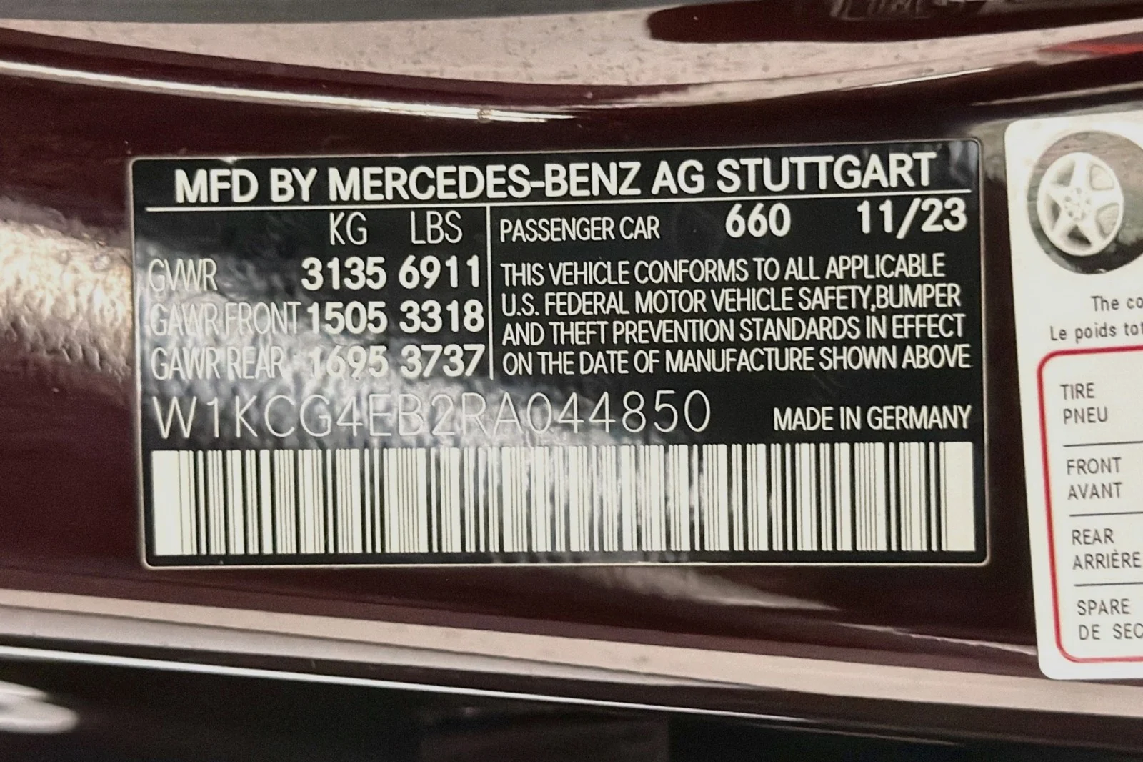 Certified Used 2024 MANUFAKTUR Signature Rubellite Red Metallic Mercedes-Benz EQS 580 image 26