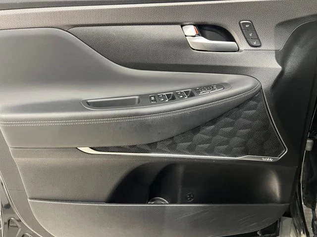Used 2020 Black Hyundai Limited image 9