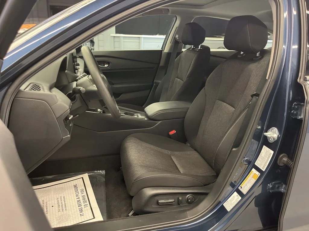 2024 Honda Accord EX - Photo 12