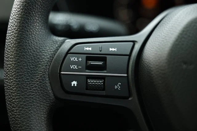 New 2027 Solar Silver Metallic Honda LX 2WD image 14