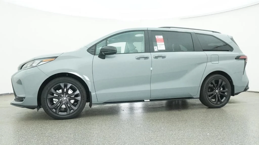 New 2026 Cement Toyota XSE image 4
