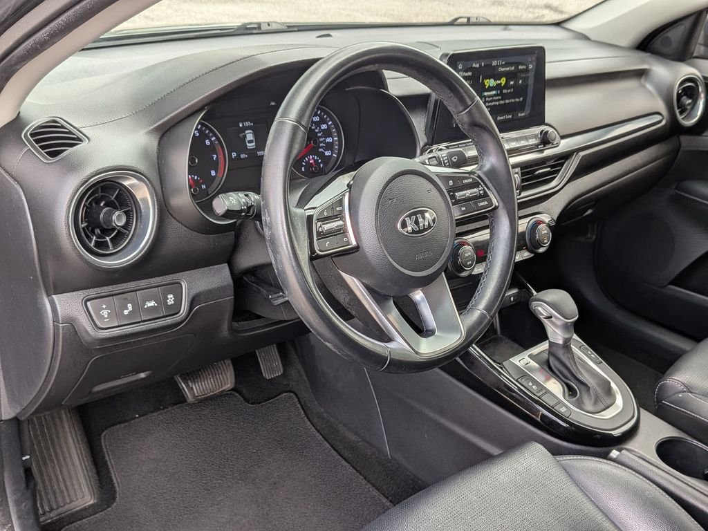 Used 2021 Gray Kia EX image 35