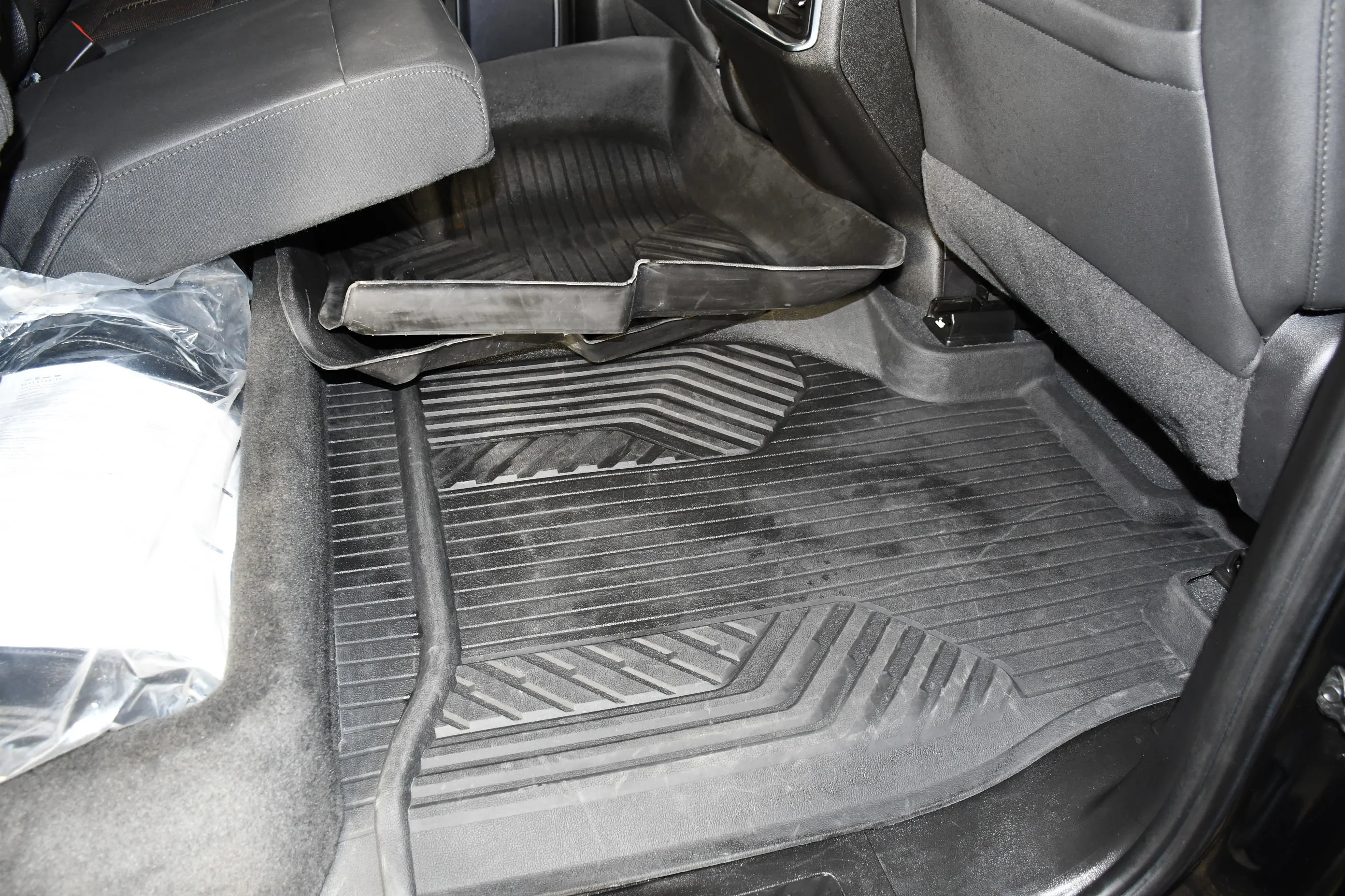 Used 2024 Black Chevrolet High Country image 53
