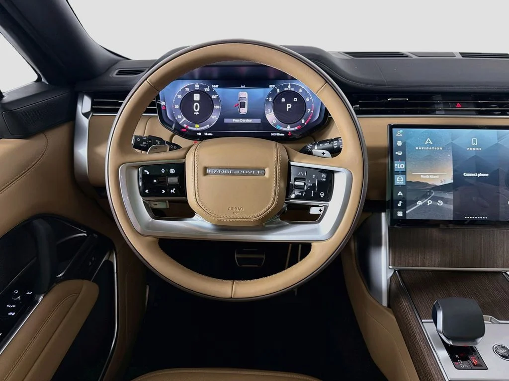 New 2026 Eiger Grey Land Rover SE image 24